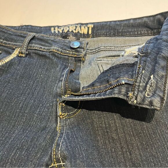 Hydrant Women's Blue denim Bermuda shorts Size 10 Embellished pockets - Picture 7 of 8